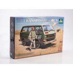 1:35 Сборная модель Bundeswehr T3 Transporter Bus
