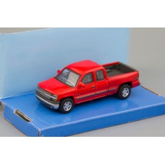 1:72 Масштабная модель Chevrolet Silverado Красный