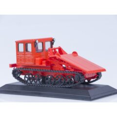 1:43 Тракторы №26 - ТДТ-60