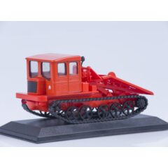 1:43 Тракторы №26 - ТДТ-60