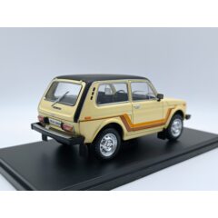 1:24 Масштабная модель Волжский 2121 4х4 1980 Бежевый