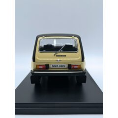 1:24 Масштабная модель Волжский 2121 4х4 1980 Бежевый