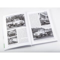 ЗИЛ-130. История автомобилей ЗИЛ. Том 3. Шелепенков М.А.