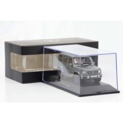 1:43 Масштабная модель MERCEDES-BENZ G-Klasse G 500 AMG Line (W465) 2024 Platinum Magno