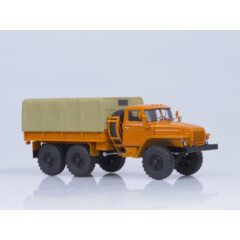 1:43 Масштабная модель 4320 бортовой, с тентом (оранжевый)