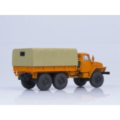 1:43 Масштабная модель 4320 бортовой, с тентом (оранжевый)