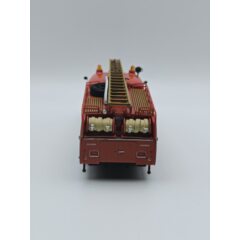 1:43 Масштабная модель MAGIRUS-DEUTZ Mercur TLF 16 (пожарный) 1961
