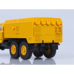 1:43 Масштабная модель Унифицированный моторный подогреватель (УМП) 350 (на шасси ЗИЛ-131), 1975 г.
