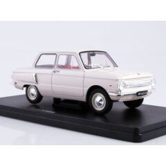 1:24 Легендарные Советские Автомобили №95 - ЗАЗ-966В “Запорожец”