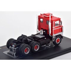 1:43 Масштабная модель седельный тягач WHITE 7400 1960 Red/Silver