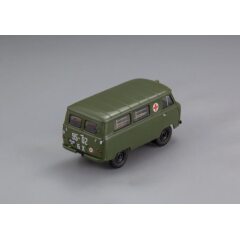 1:43 Масштабная модель Советский автомобиль тип 450A «Медицинская Помощь» МО СССР - 1962 г. (интерьер армейский - 4 носилок)