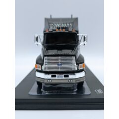 1:43 Масштабная модель седельный тягач FORD Aeromax 1990 Black/Silver