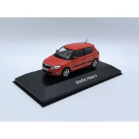 1:43 Масштабная модель SKODA Fabia II (2010), red