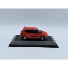 1:43 Масштабная модель SKODA Fabia II (2010), red
