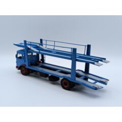 1:43 Масштабная модель MAN 19.320 с прицепом-автовозом 1970 Blue