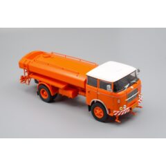 1:43 Kultowe Ciezarowki PRL-u №44 - Skoda-706 RTH