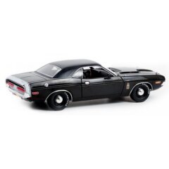1:18 Масштабная модель DODGE Challenger R/T 426 HEMI "The Black Ghost" 1970 Black