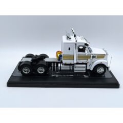 1:43 Масштабная модель седельный тягач FREIGHTLINER Coronado 2012 White/Gold