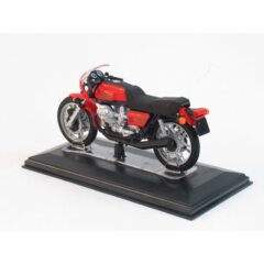 1:24 Масштабная модель Moto Guzzi 850 Le Mans