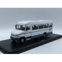 1:43 Масштабная модель Автобус ЗИЛ-3250АО