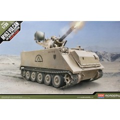 1:35 Сборная модель Техника и вооружение  ЗСУ  M163 Vulcan Air Defense System