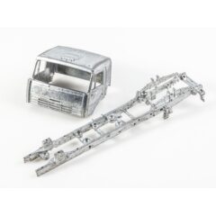 1:43 Сборная модель КАМАЗ-43118 бортовой автомобиль