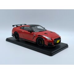 1:24 Масштабная модель NISSAN GT-R (R35) Nismo 2021 Red