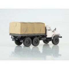 1:43 Масштабная модель ЗИЛ-131 бортовой (с тентом)