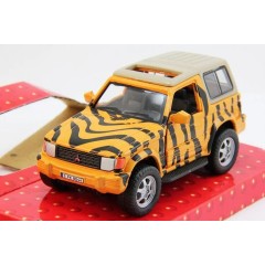 1:43 Масштабная модель Mitsubishi Pajero Trophy