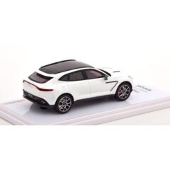 1:43 Масштабная модель ASTON MARTIN DBX 4x4 2020 Frost White