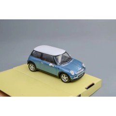 1:43 Масштабная модель New Mini Cooper (blue / white)