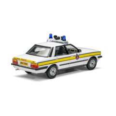 1:43 Масштабная модель FORD Cortina Mk5 "Essex Police" 1982