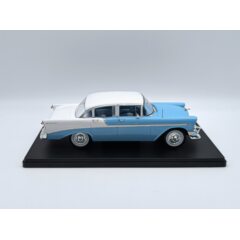 1:24 Масштабная модель CHEVROLET Bel Air 1956 Light Blue/White