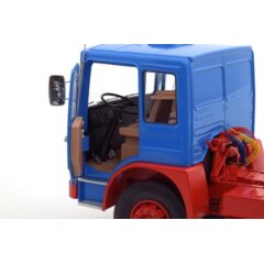 1:18 Масштабная модель седельный тягач MAN 16304 (F7) 1972 Blue