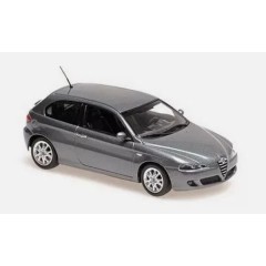 1:43 Масштабная модель Alfa Romeo 147 – 2005 (grey)