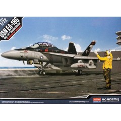 1:72 Сборная модель Авиация  USN EA-18G Super Hornet  VAQ-141 "Shadow Hawks"