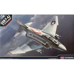 1:48 Сборная модель Авиация  USN F-4J Phantom "VF-102 Diamondbacks"