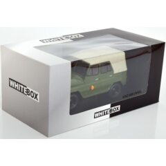 1:24 Масштабная модель УАЗ 469 Народная армия ГДР 1975 Olive Green