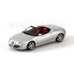 1:43 Масштабная модель ALFA ROMEO SPIDER 2003 Silver