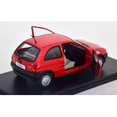 1:24 Масштабная модель OPEL Corsa B 1993 Red