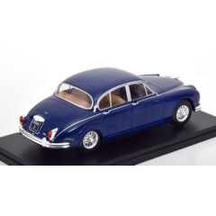 1:24 Масштабная модель JAGUAR MKII 1960 Blue