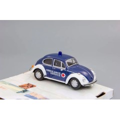 1:43 Масштабная модель Volkswagen Beetle Ambulance