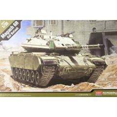 1:35 Сборная модель Танк Magach 6B Gal Batash