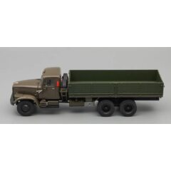 1:43 Масштабная модель КРАЗ 257Б бортовой (1969-1977), серо-зеленый
