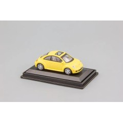 1:72 Масштабная модель Volkswagen Beetle Turbo S (2002) light yellow, box