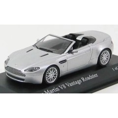 1:43 Масштабная модель ASTON MARTIN Vantage Spyder 2008 Silver