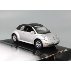 1:43 Масштабная модель Volkswagen New Beetle (silver)