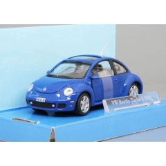 1:43 Масштабная модель Volkswagen New Beetle Turbo S 2002 blue