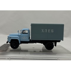 1:43 Масштабная модель Автомобиль-фургон ГЗСА-3704 "Хлеб", 1985 г.