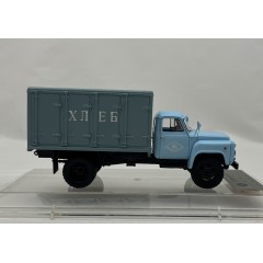 1:43 Масштабная модель Автомобиль-фургон ГЗСА-3704 "Хлеб", 1985 г.